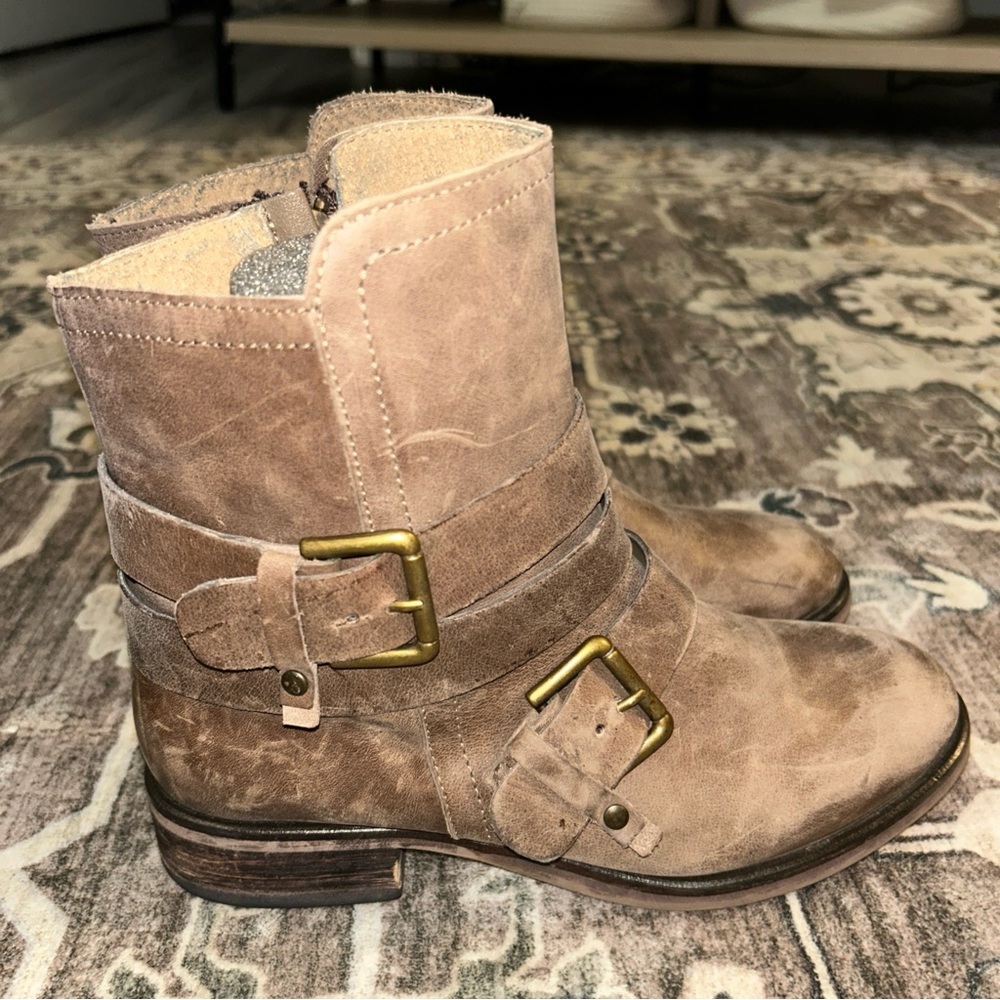 Treasure & Bond Tan riding Buckle Ankle Booties